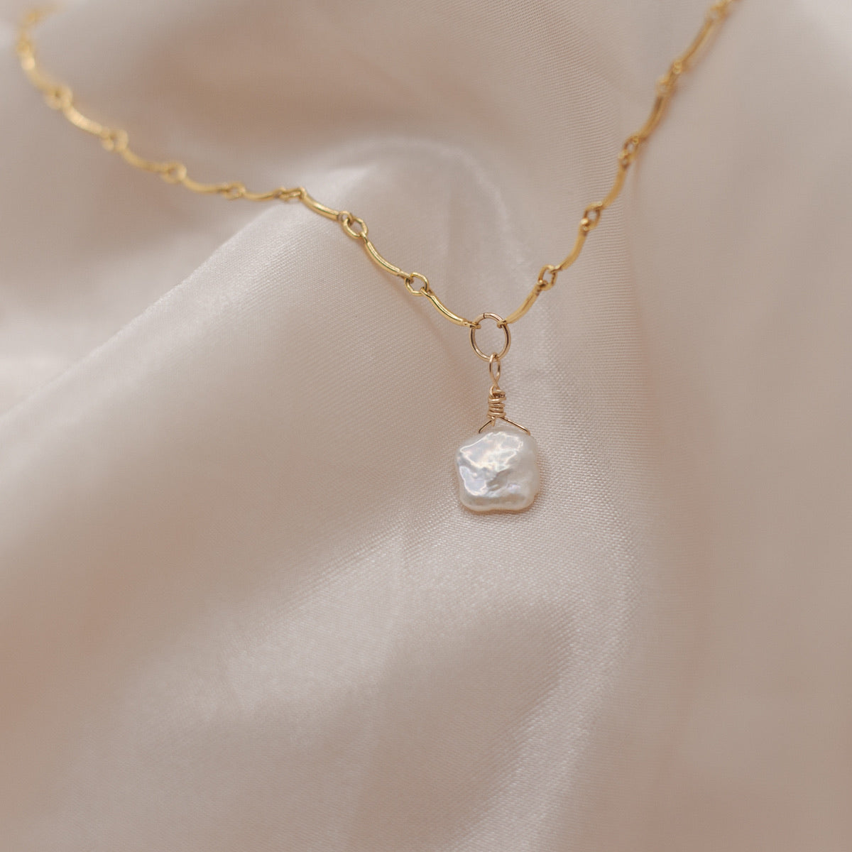 Waverly Pearl Necklace