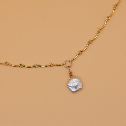 Waverly Pearl Necklace